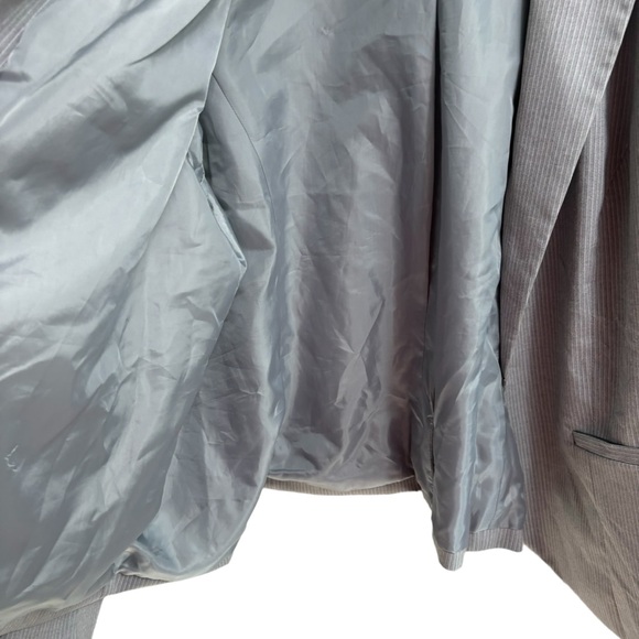 Lane Bryant Gray Pinstripe Blazer size 28 - Picture 3 of 6